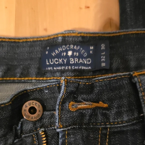 Lucky Brand Men's Dark Blue Straight Jeans - Picture 2 of 6